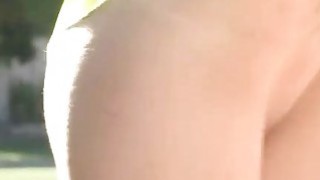 Khi bạn diễn không cương được, đạo diễn đích thân vào đóng