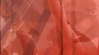 Nấu ăn mà ăn mặc thế này anh bồ phải nện thôi