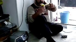 「童貞ってバレたらうちの娘に嫌われちゃうかもよ？」初めて彼女ができたのに…彼女・環奈の母親・優の誘惑に負けてしまう昇。環奈ともしたことのない初キス・初フェラ…筆下ろしセックスで中出しまで！