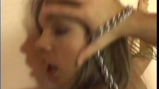 Chồng mải mê làm việc, vợ ở nhà ngoại tình với cấp trên