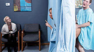 Con đĩ béo 36 tuổi, nuốt tinh trùng bằng miệng, nói chuyện bậy bạ, thử thách 91 người phụ nữ trưởng thành lẳng lơ nhất