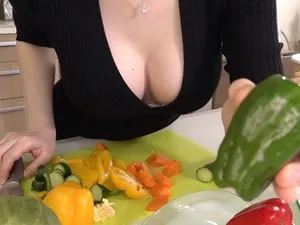 Sex vn hot girl thủ dâm bằng sextoy size châu Âu