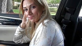 Cô gái nóng bỏng có 160.000 người theo dõi bị chơi xấu... [Phần 2]