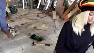 Cặp song sinh succubus bắt đàn ông để lấy tinh dịch phục vụ nghiên cứu. Cô chị succubus tham lam lấy tinh dịch và dùng cơ thể mình để ép tinh dịch ra khỏi người đàn ông mà không nói với em gái mình.