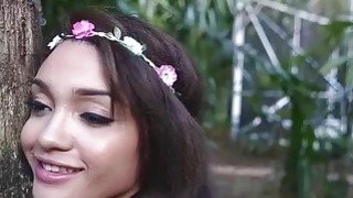 Nữ thần săn bắn ngoại trú "Tiểu Bảo Tông Tanhua" đã hẹn gặp một mỹ nhân ngoại trú xinh đẹp có thân hình hoàn hảo ~ cô sắp bị địt bay mất, háo hức được anh trai bắn vào bên trong...