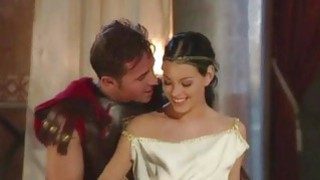 1 cThằng nhỏ 2 nàng, sung phê tuyệt đỉnh