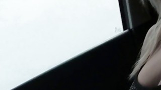 Chăm sóc bố Người chồng già, người tình của con trai phát hiện dương vật của bố to hơn Chồng yêu quá nhiều