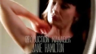 đi xem phim một mình, thanh niên bị chị gái thánh dâm kế bên sờ trym