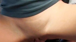 Anh xã thất nghiệp, vợ đi làm tài xế giao hàng và cái kết