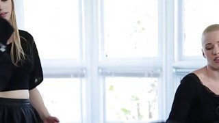 Bố gã chồng lú lẫn nhầm người yêu của con trai là... người vợ mình