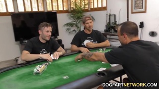 Mút vú chị ruột