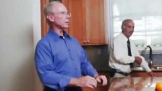 ...Vợ chưa giải mã phụ nữ trưởng thành đầy đặn khu vực cửa hàng boutique_cửa hàng nội địa cao trào dài dài dài chưa giải mã