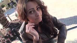 Ký túc xá đầy rẫy các tư thế khác nhau và quản lý khách sạn bị địt