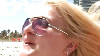 Tôi ở Ngân Xuyên. Chồng tôi đã không quan hệ tình dục trong hai ngày nên anh ấy đã đến gặp tôi. Có một đoạn hội thoại (bên dưới)