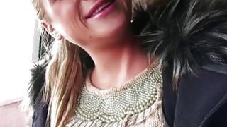 Cô gái mắt to dễ thương và ông già đeo kính đang quan hệ tình dục, chi tiết cận cảnh rõ nét về cảnh quan hệ, nhiều tư thế phục vụ và chinh phục ông già