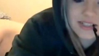 Chị thủ thư với vẻ ngoài trầm lặng, nghiêm túc nhưng lại dâm không tưởng