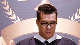 Đụ liên tục 2 em nữ sinh dâm dục mới đi học về