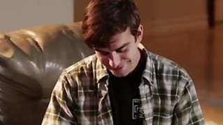 Lần đầu đi dạy thêm đã bị học sinh bắn tinh ngập mồm