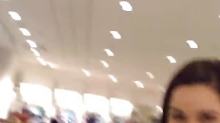 đêm đáng nhớ khi ở nhờ nhà đồng nghiệp nữ khi trễ tàu về nhà