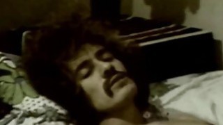 Địt cạn tinh trùng cùng cái lồn đẹp nhiều dâm thủy của gái ngành