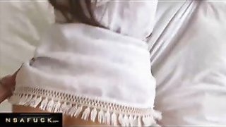 Em gái dễ thương thích được móc lồn