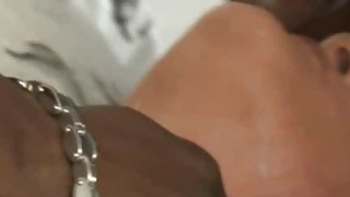 1301335 Clip sex nu sinh con chua biet chich