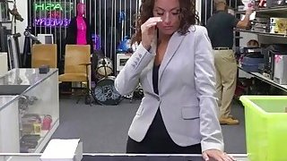 Rủ nhỏ lớp trưởng dâm ngầm đến nhà bú chim