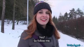 Một cô gái xinh đẹp với bộ ngực khủng đã bị một gã gia sư hư hỏng quan hệ ở nhiều tư thế và bị xuất tinh vào mặt...