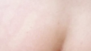 Vì muốn xóa nợ, chồng yêu van xin bà xã hãy bán thân để cứu anh