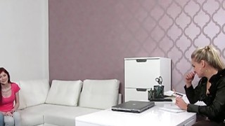 CAWD-066 Người bạn gái trong sáng của tôi say rượu trong trại huấn luyện của trường đại học, đi cùng một người đàn ông vô liêm sỉ bị đuổi khỏi cuộc họp một cách vô liêm sỉ, và bị Kaio Watanabe bắn vào bên trong