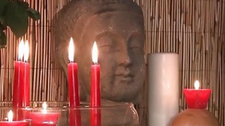 Gái Việt thủ dâm trên xvideos lồn đỏ au như sò huyết