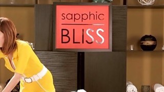 để chứng minh với bố là một môi giới bđs giỏi, cô con gái sẵn sàng làm mọi thứ