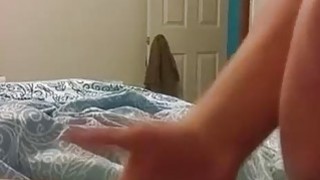 Tự sướng chân dài trắng muốt