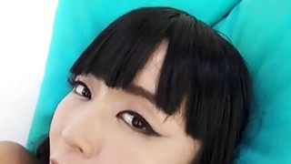 Gõ cửa phàn nàn vì tiếng rên như phim jav , nhưng đó lại là của cô hàng xóm