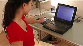 Gặp lại người tình cũ sau thời gian dài… dù cô ấy đã có người yêu