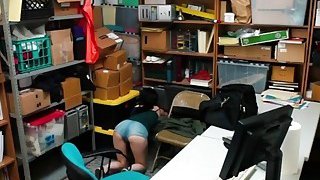 Tushy - Gabriella gợi cảm sống trong tưởng tượng hậu môn hoang dã nhất của cô ấy