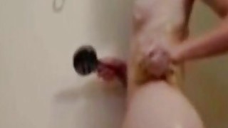 Em hàng xóm thiếu hơi cặc và anh chàng đụ dai