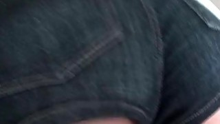 Tôi muốn xem liệu có ai có thể làm tôi hài lòng không. "Gần đây rất phổ biến Tumblr top cô gái trẻ Xiaoniaojiang tiếp viên hàng không đồng phục thủ dâm lụa đen dầu footjob nữ top