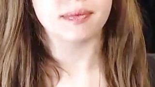 Lén bịt mắt đụ chị gái vú tròn của người yêu