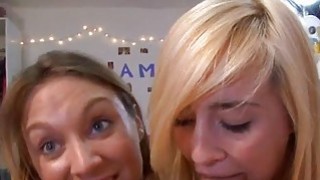 Cô con dâu si mê con cặc của bố chồng