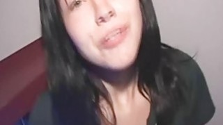 Dịch vụ mát-xa cao cấp ẩn giấu bên trong tòa nhà cao tầng