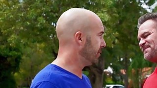 Giúp em đồng nghiệp có một đêm sướng lồn