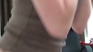 Không thỏa mãn với Ông xã, Người vợ gạ tình anh giao chim nhanh