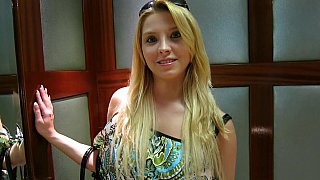 NACR-671 Một người vợ xinh đẹp âm mưu cùng chồng quyến rũ sinh viên đại học hàng xóm! Một cặp đôi biến thái đã bí mật quay phim cảnh này và tận hưởng nó! ?