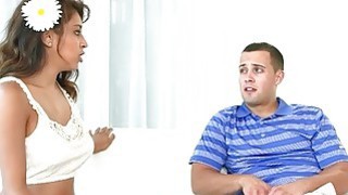 Tên tội phạm vượt ngục và Cô vợ trẻ đáng thương khi Ông chồng đi vắng