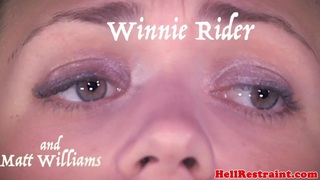 Phú bà giàu có lại trở thành gái gọi cao cấp sau một lần bị chuốc thuốc mê