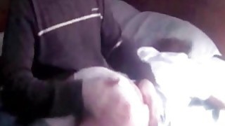 Anh rể bắn tinh tràn mép lồn em gái vợ