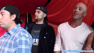 FERA-148,FERA-148 "Bạn có thích dì giống mẹ tôi không?" Tôi đã bị bắt gặp khi đang xem video người lớn của phụ nữ trưởng thành và đã xuất tinh vào bên trong mẹ tôi Yu Kawakami