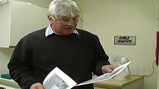 [Tiểu Bảo tìm hoa] Tôi đã hẹn gặp một cô gái mặc đồ đen, ngực to, ngoại hình đẹp, và đã được thổi kèn, liếm láp, cưỡi lên người cô ấy để thúc mạnh và quan hệ tình dục dữ dội...