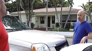 Đào tạo vợ đảo